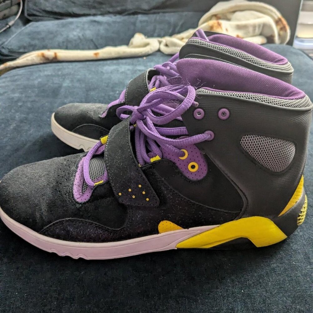 Adidas G20038 Sneakers Size 8.5